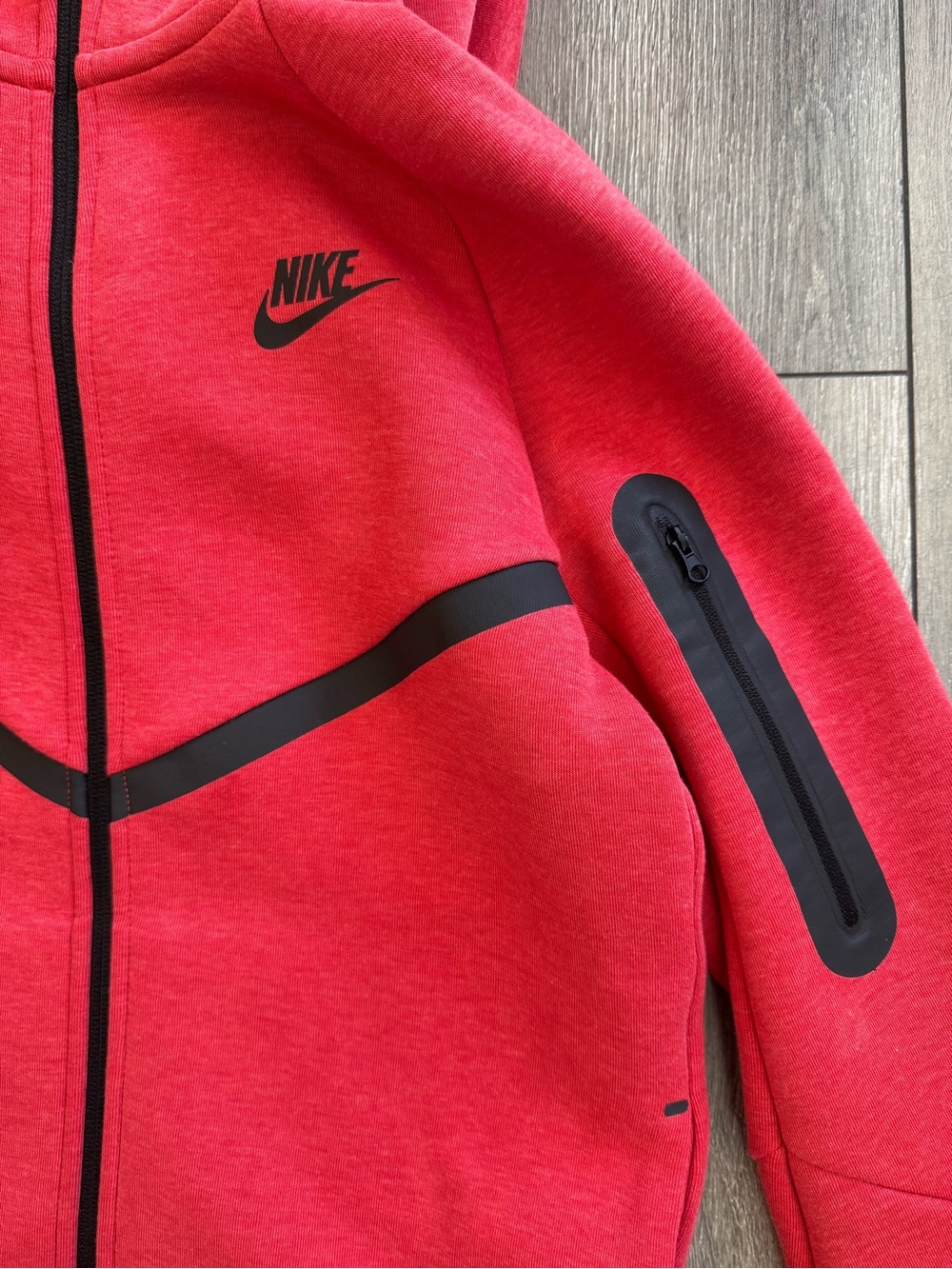 Nike Sportswear Tech Fleece Big Kids’ Full-Zip Hoodie Size-Youth XL - Picture 3 of 5